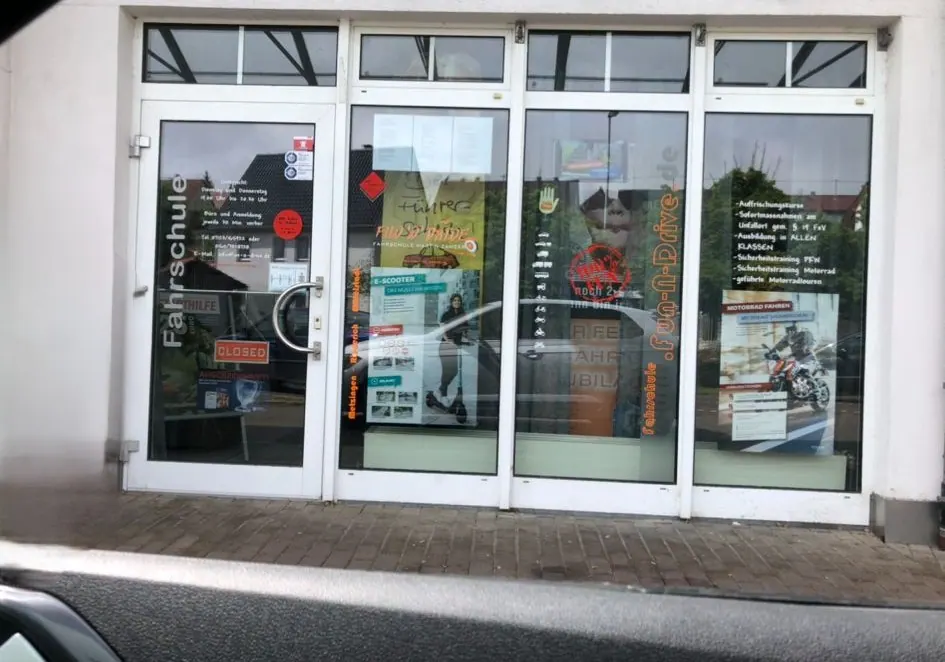 Fahrschule Fun 'n' Drive, Filiale Riederich in der Stuttgarter Straße 7
